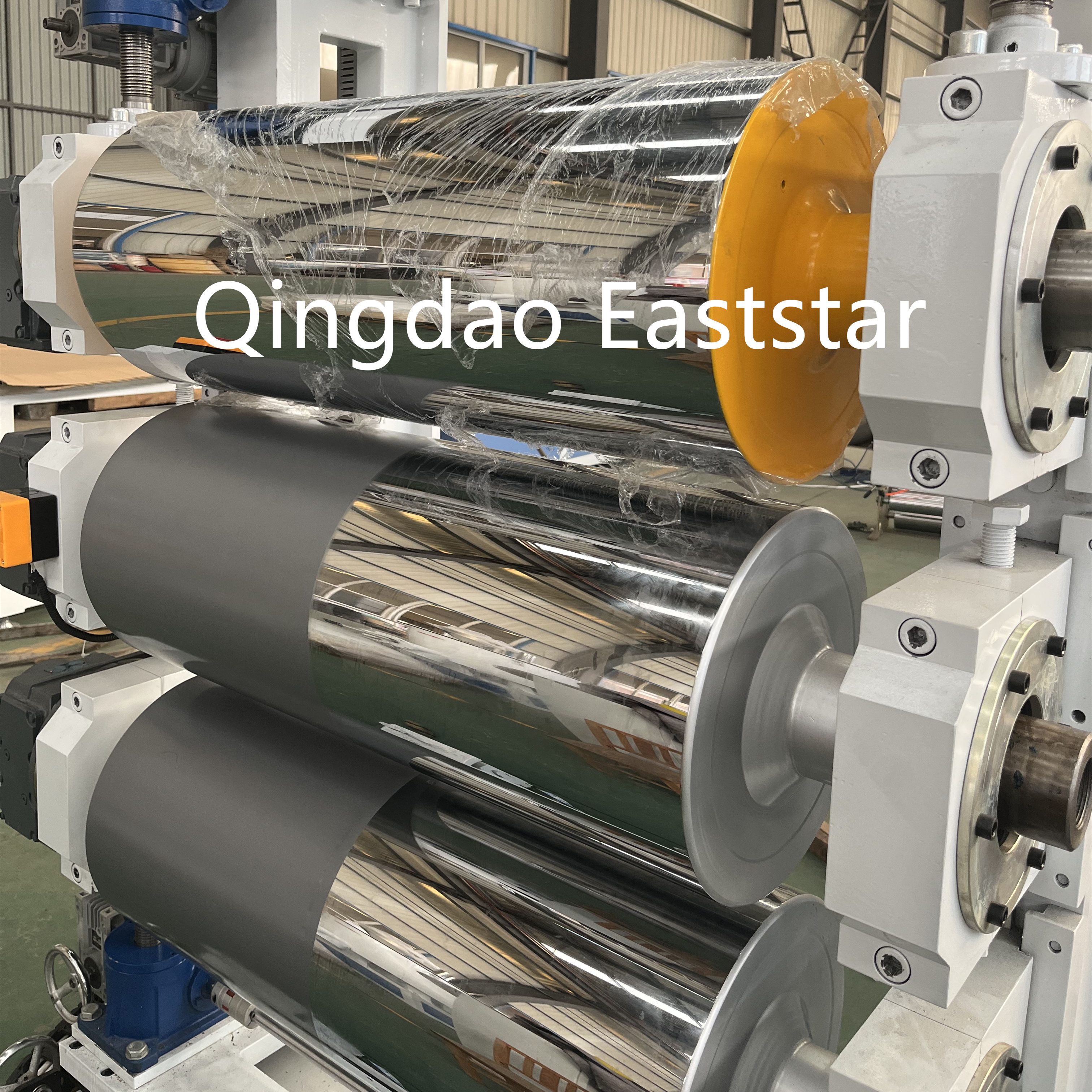Isang makina, multi-purpose three-roller calender