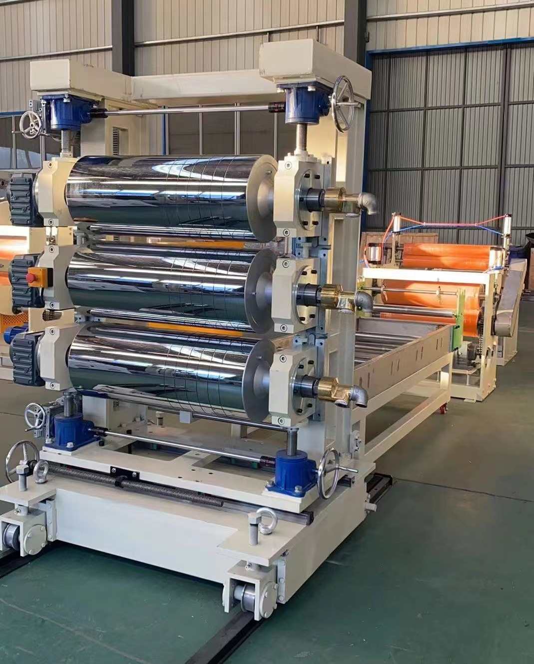 PVC Soft Curtain Extrusion Machine